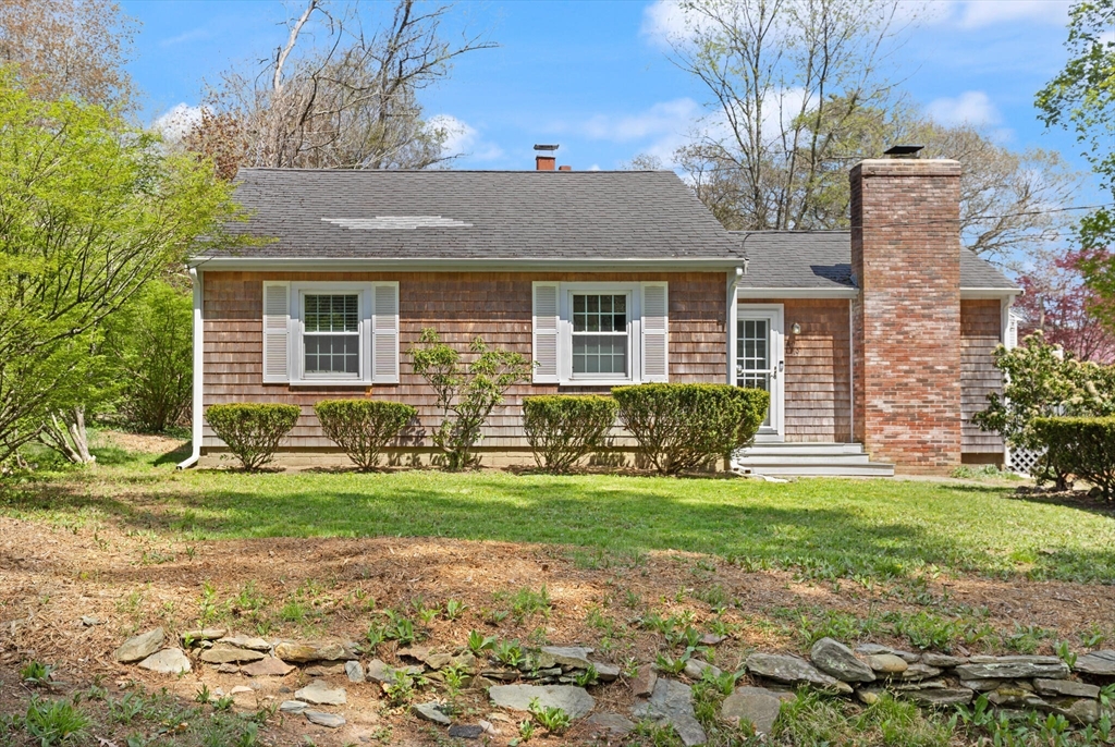 19 Cross St