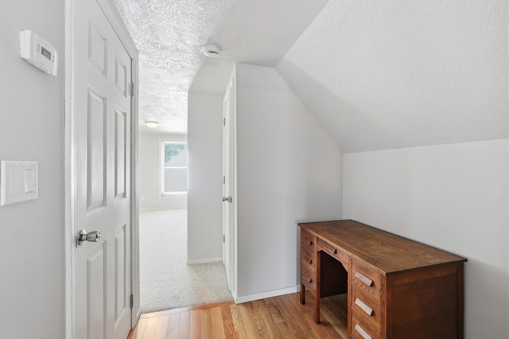 10 Scandinavia Ave, Worcester, MA, 10 Scandinavia Ave, Worcester, MA Photo #20