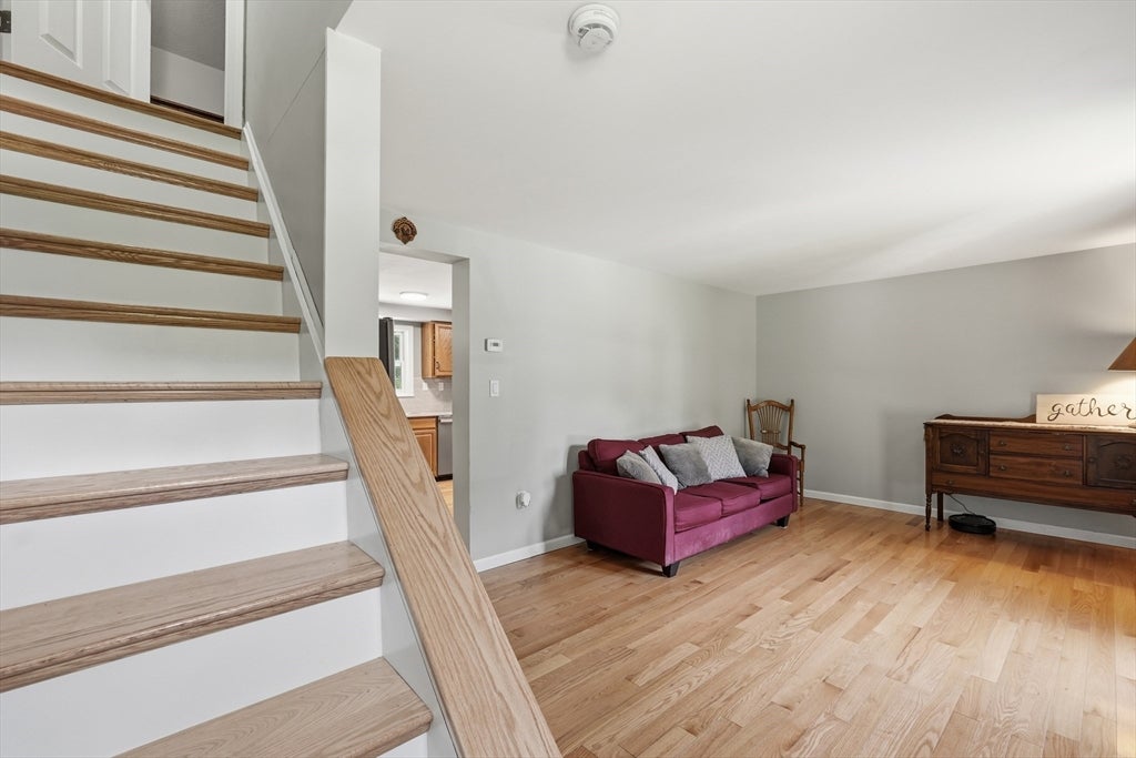 10 Scandinavia Ave, Worcester, MA, 10 Scandinavia Ave, Worcester, MA Photo #7