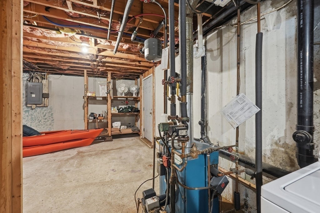 10 Scandinavia Ave, Worcester, MA, 10 Scandinavia Ave, Worcester, MA Photo #34