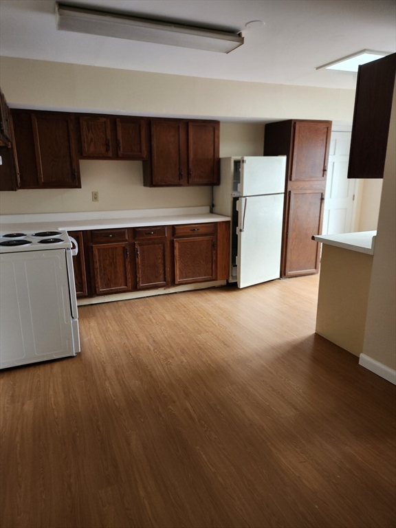 104 N Main Street 2R