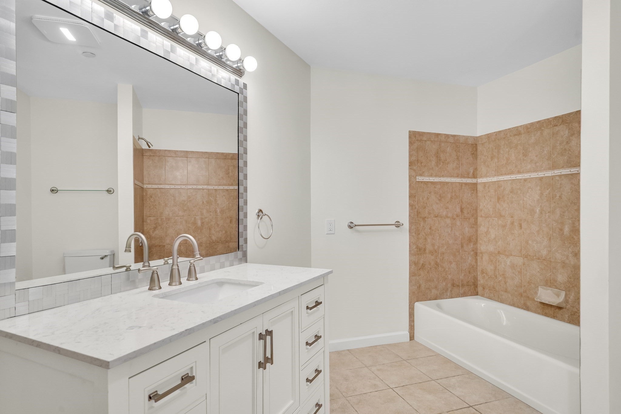 989 East Street #210, Dedham, MA Photo #16