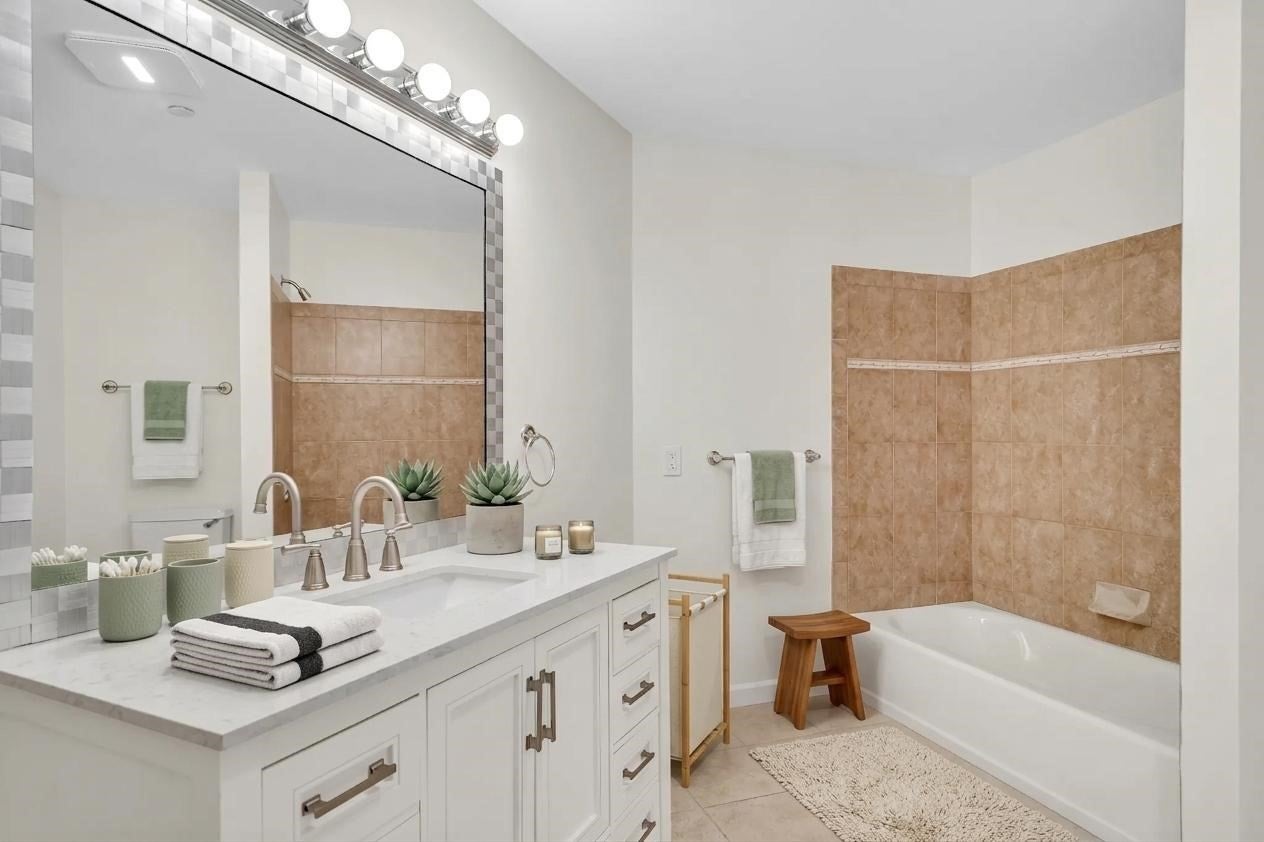 989 East Street #210, Dedham, MA Photo #15