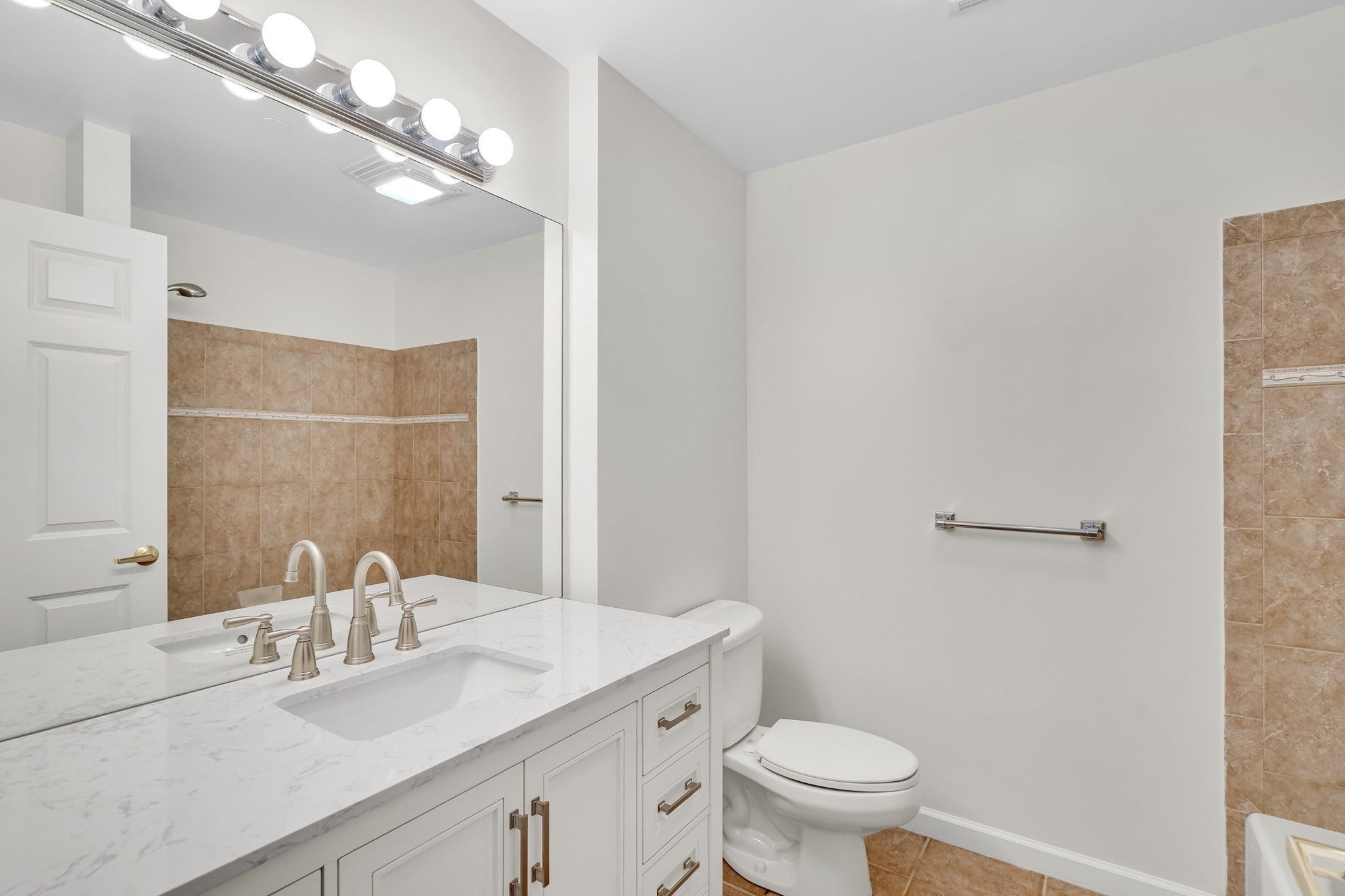 989 East Street #210, Dedham, MA Photo #21