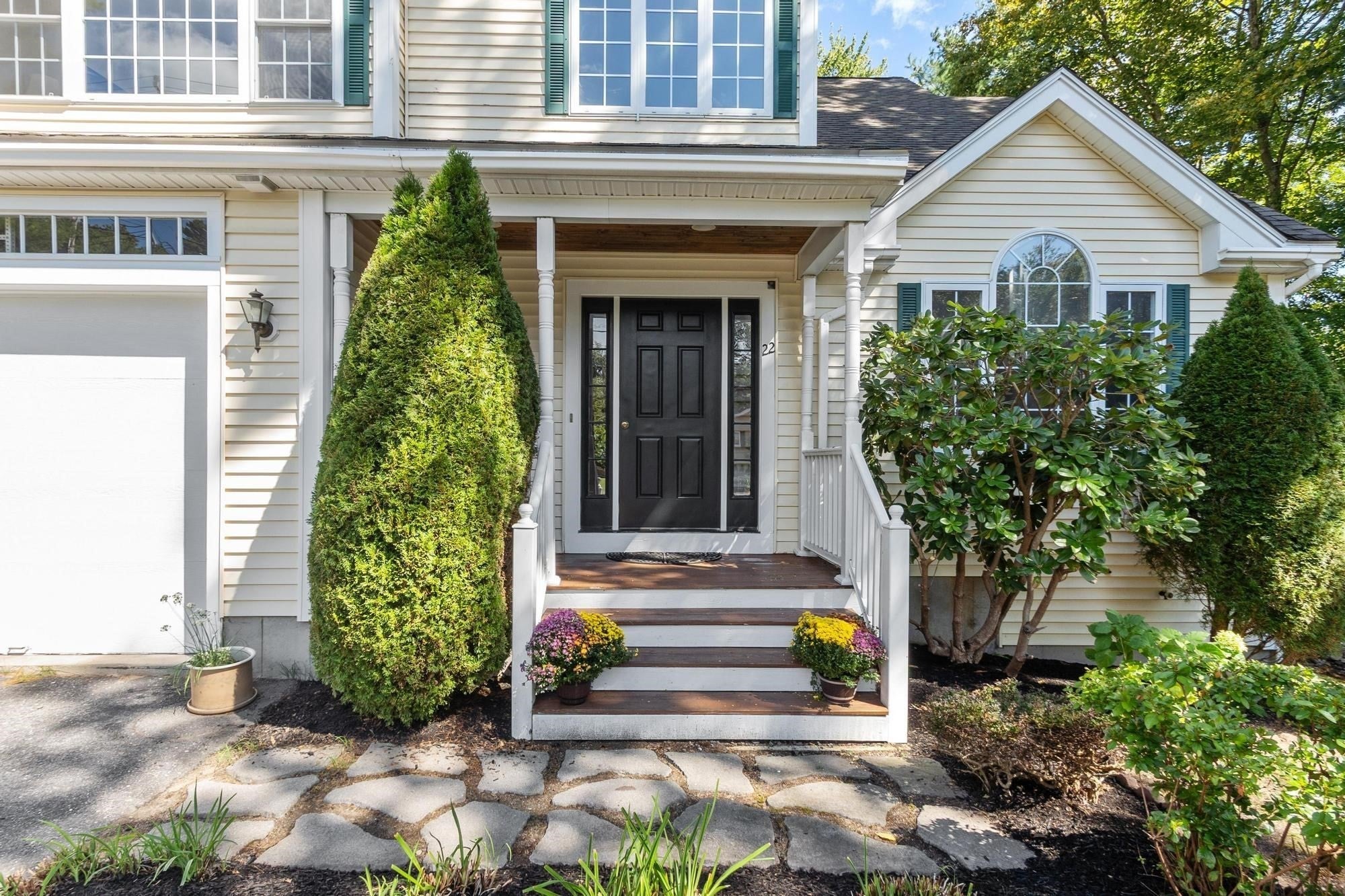 22 Hillcrest Dr, Acton, MA Photo #3