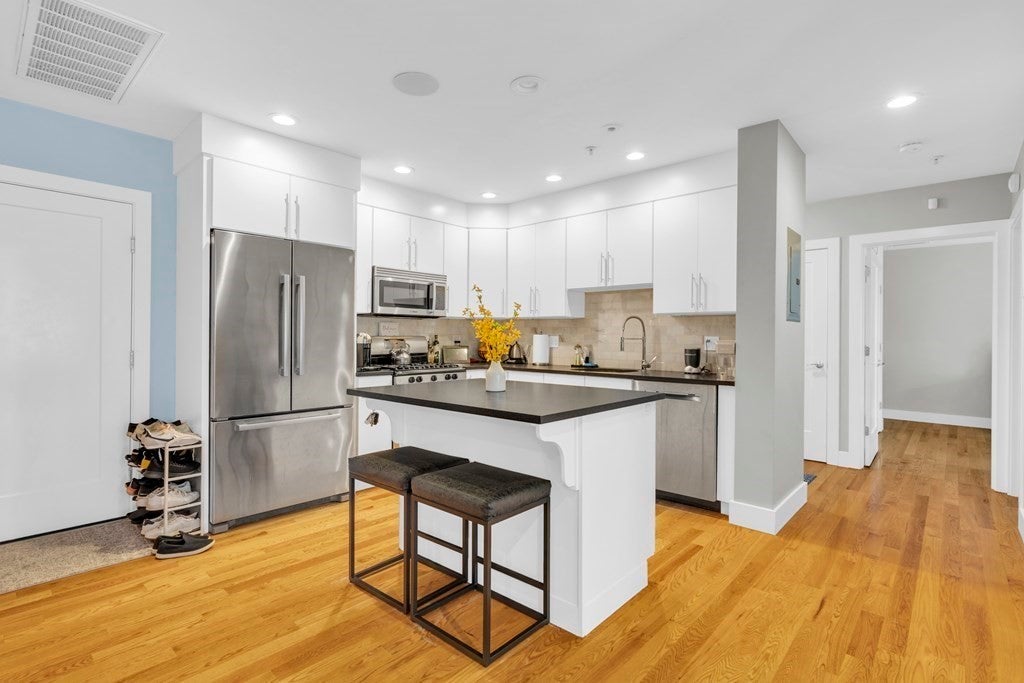 157 Hancock Street #9, Quincy, MA, 157 Hancock Street #9, Quincy, MA Photo #2