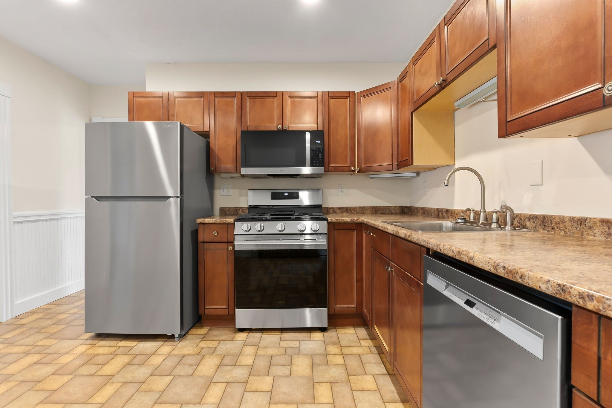 33 Dunlap Street #2, Salem, MA, 33 Dunlap Street #2, Salem, MA Photo #9