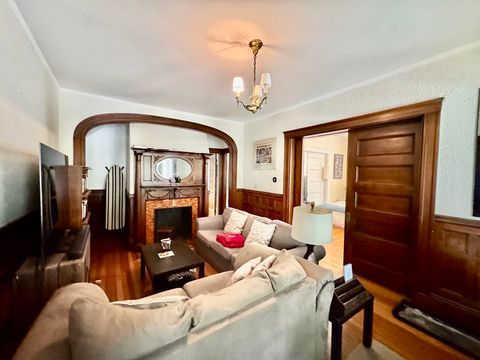 Photo of 16 Kenwood St #1, Brookline, MA 02446 (MLS # 73522615)