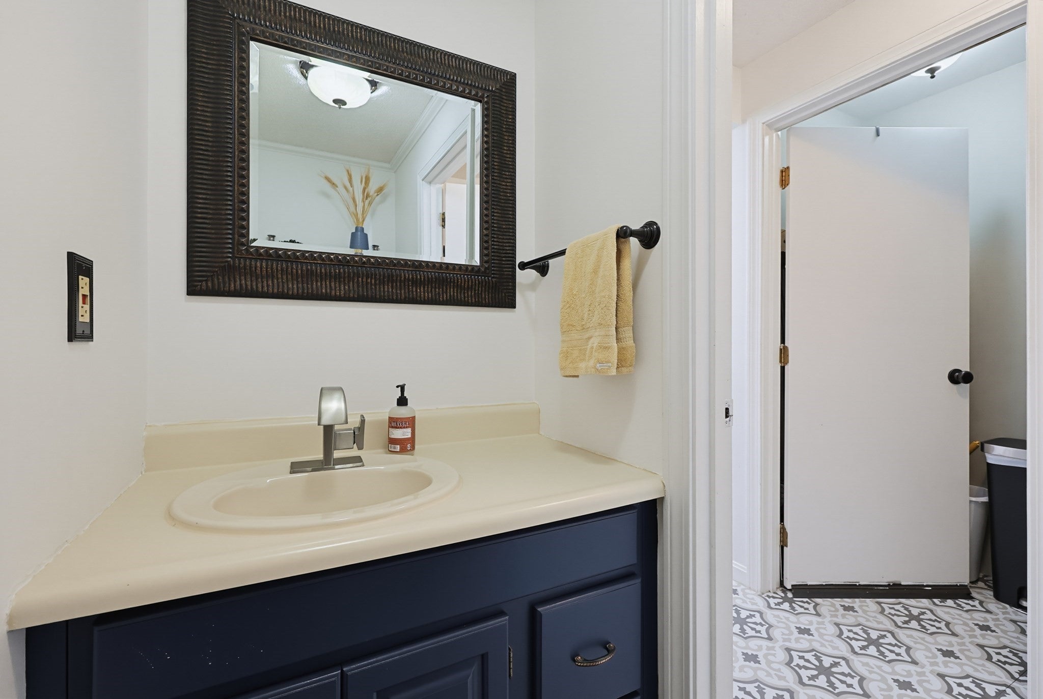 12 Marywood ST #B, Uxbridge, MA, 12 Marywood ST #B, Uxbridge, MA Photo #6