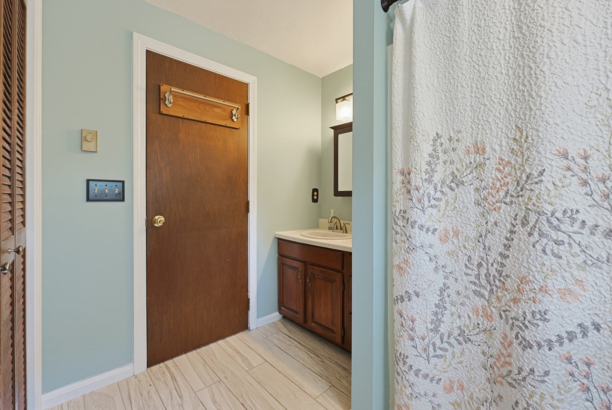 12 Marywood ST #B, Uxbridge, MA, 12 Marywood ST #B, Uxbridge, MA Photo #17