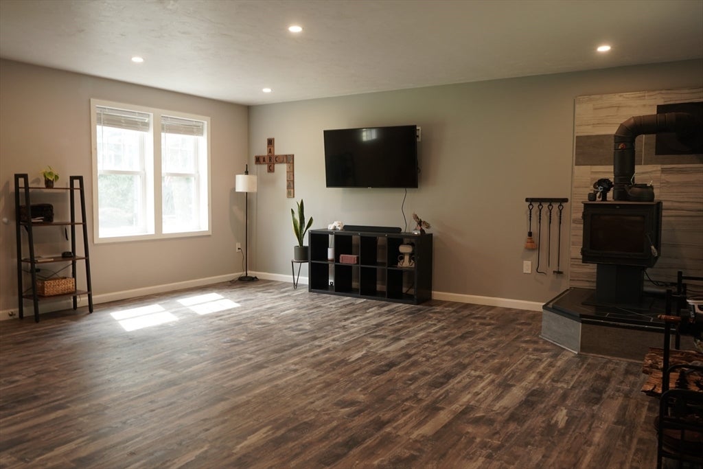295 Oak St, Halifax, MA, 295 Oak St, Halifax, MA Photo #22