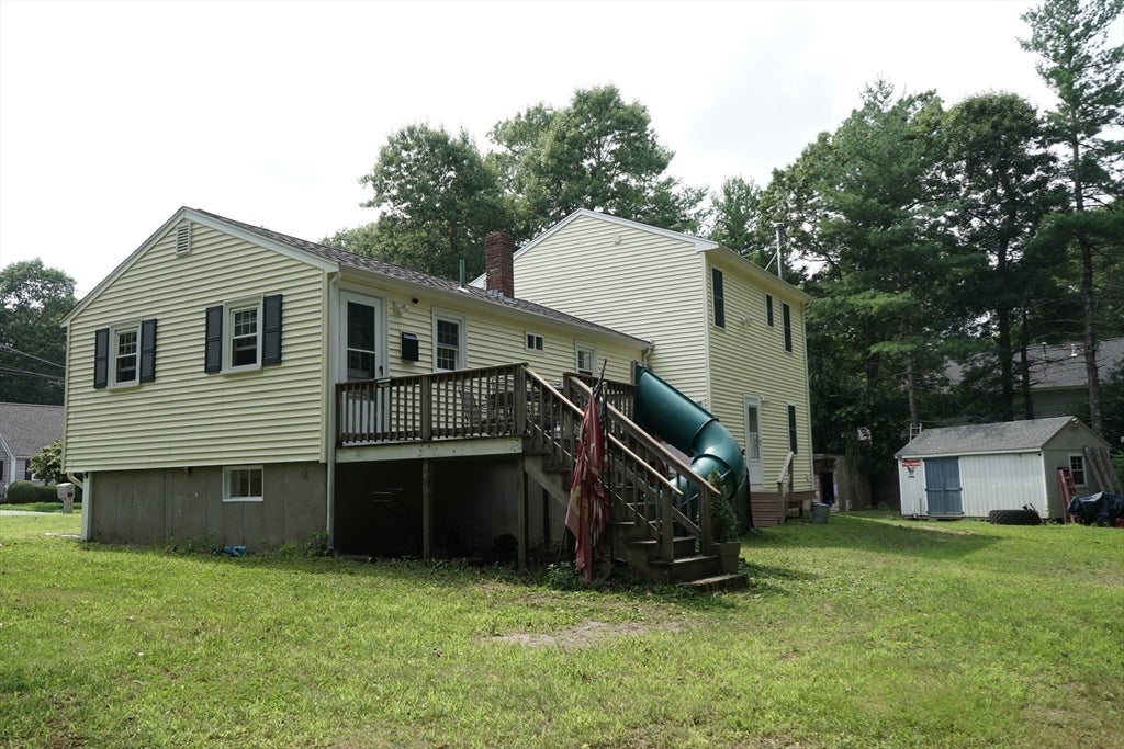 295 Oak St