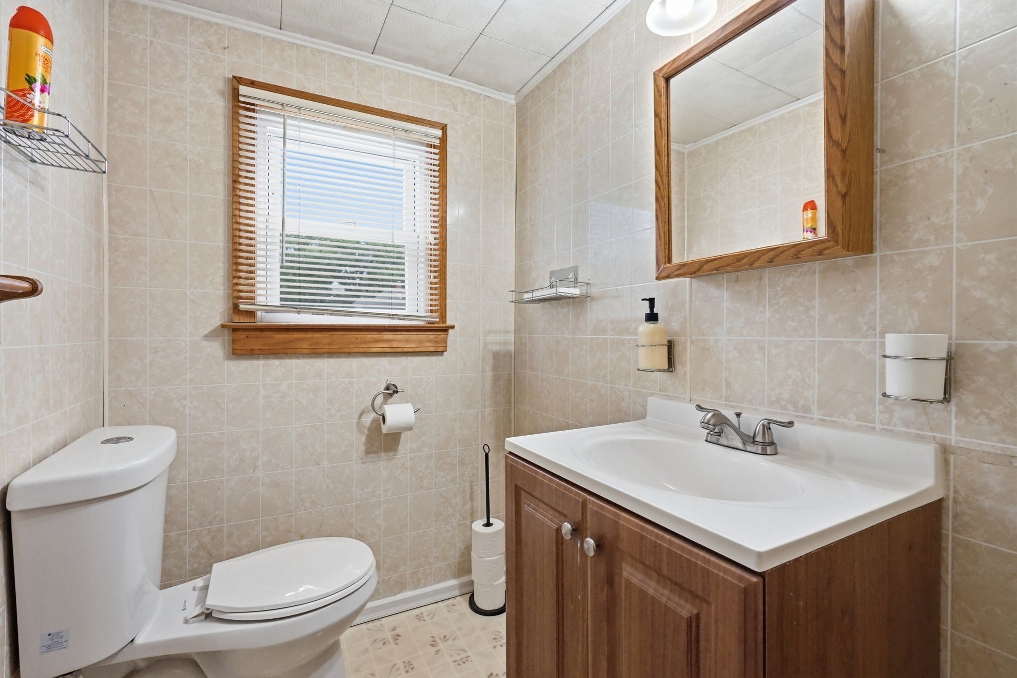 100 Lang St, Springfield, MA, 100 Lang St, Springfield, MA Photo #28