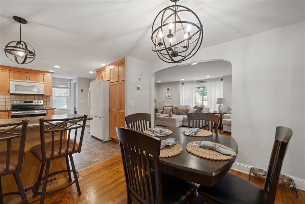 212 Emerson St, Springfield, MA, 212 Emerson St, Springfield, MA Photo #11