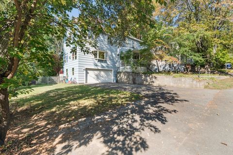59 Norval Ave Stoneham MA 02180