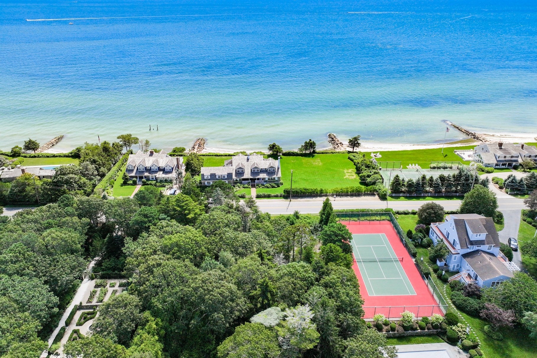 264 Sea View Ave