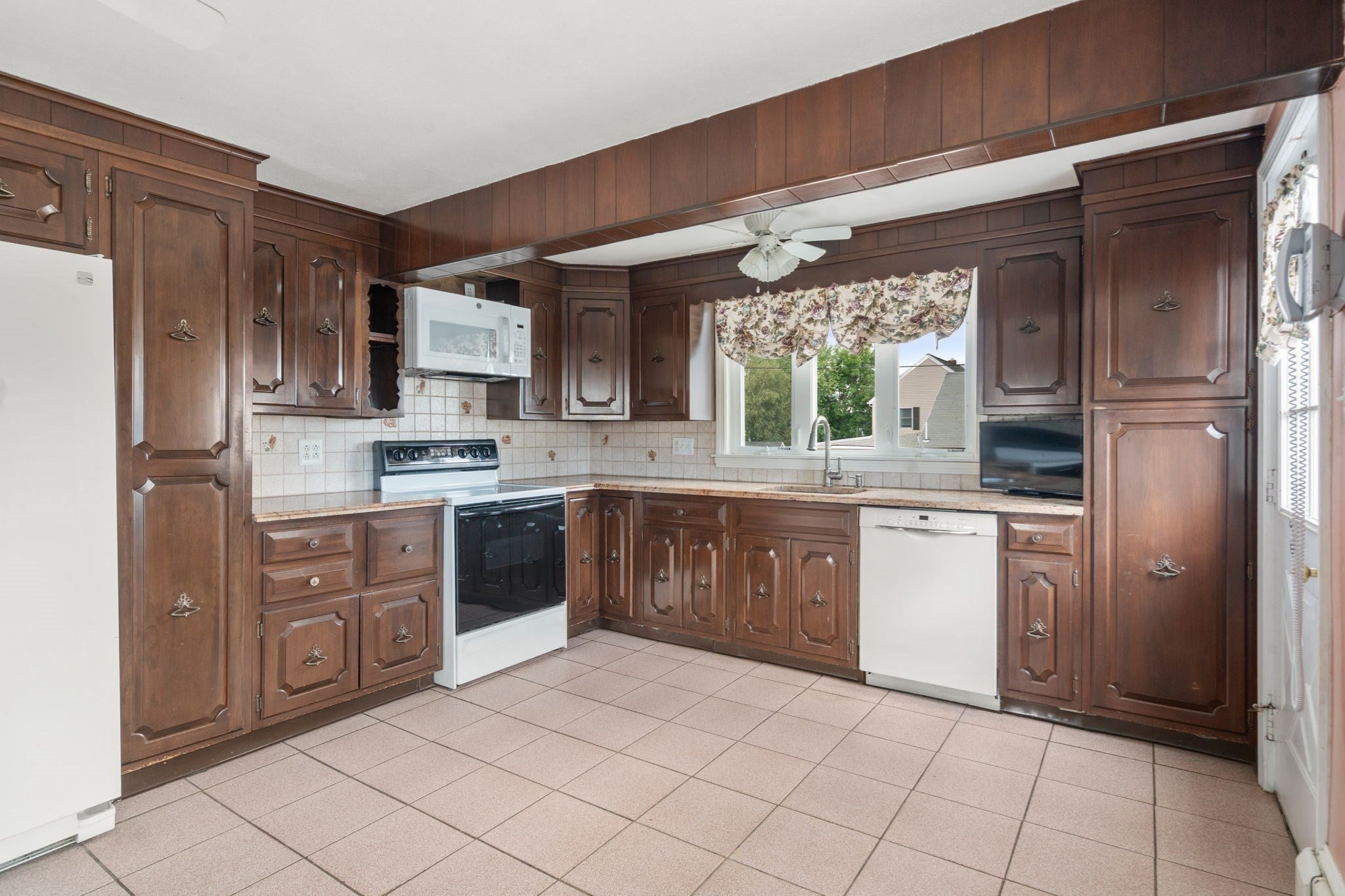 175 Rumney Rd, Revere, MA, 175 Rumney Rd, Revere, MA Photo #4