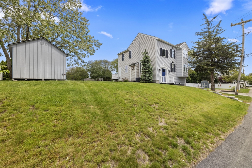 1137 Ferry Street