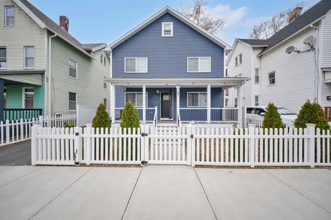 Photo of 42 Ringgold St, Springfield, MA 01104 (MLS # 73493430)