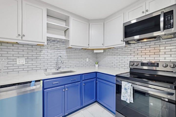 Photo 1 of 42 — 9 Weld St 31, Framingham, MA 01702