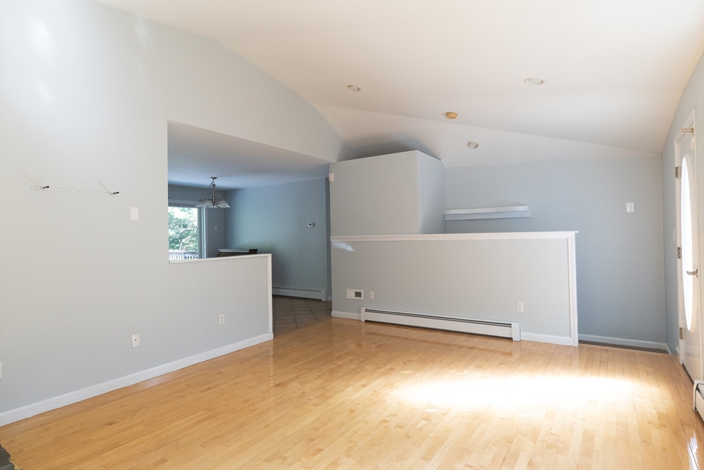 126 Dyer St