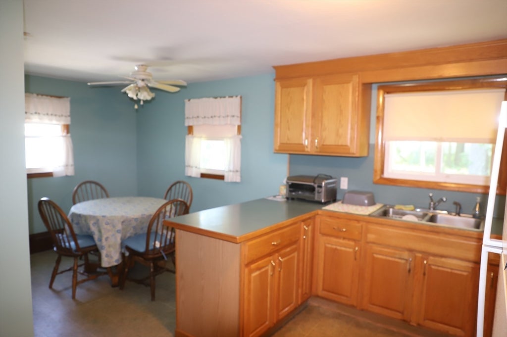 25 Peer St, Springfield, MA, 25 Peer St, Springfield, MA Photo #10