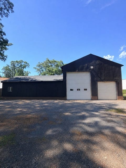 Photo of 25 Beacon St, Amesbury, MA 01913 (MLS # 73540887)