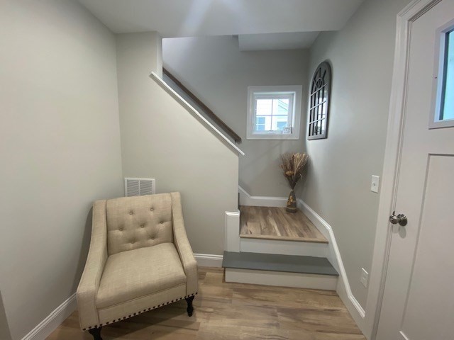 152 W Main St A