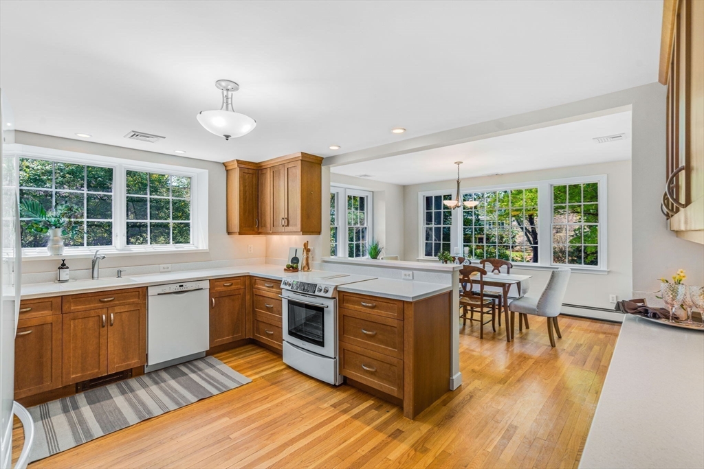 4 Fairway Road