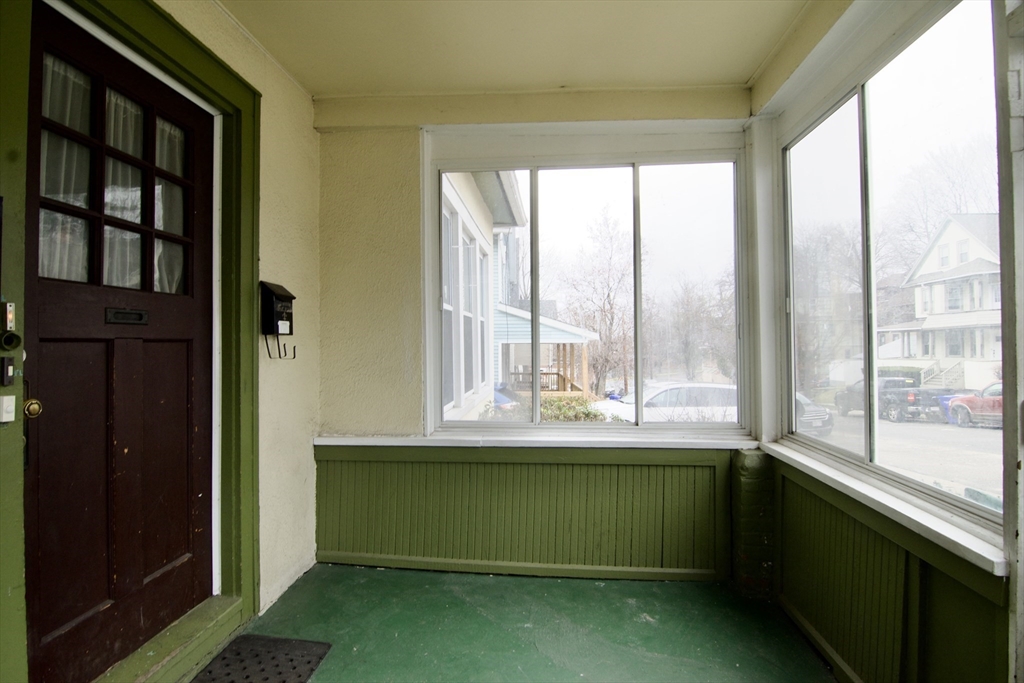 24 Longview St