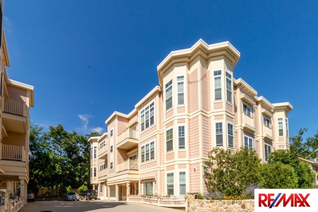 Photo of 61 Bolton Street, Cambridge, MA