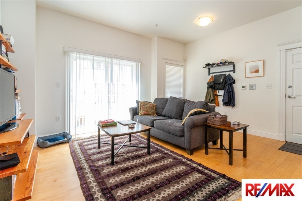 61 Bolton Street 101