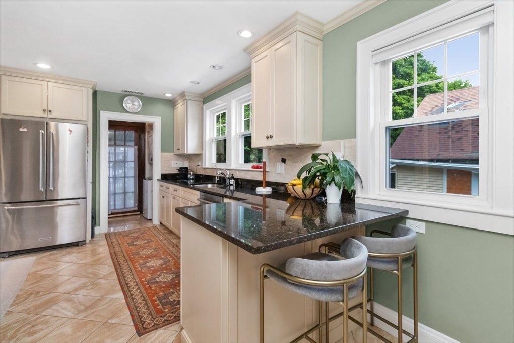 27 Flint Rd #27, Watertown, MA, 27 Flint Rd #27, Watertown, MA Photo #3