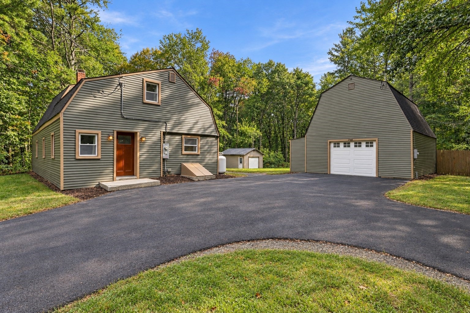 258 Pelham Hill Rd, Shutesbury, MA, 258 Pelham Hill Rd, Shutesbury, MA Photo #1