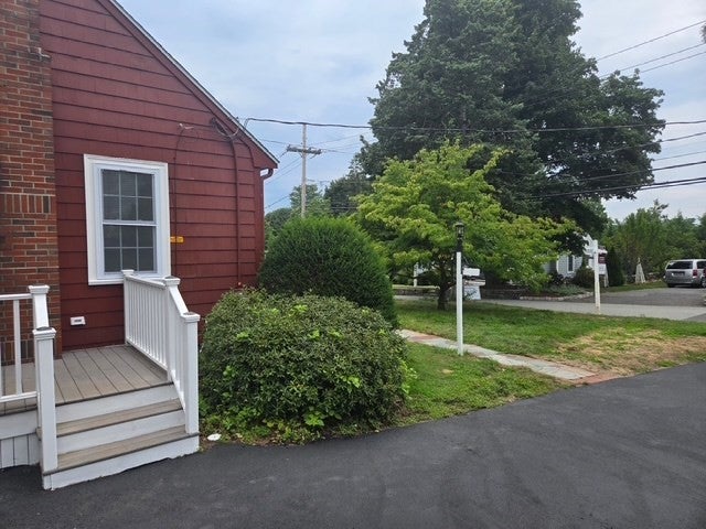 355 South Street, Reading, MA, 355 South Street, Reading, MA Photo #3