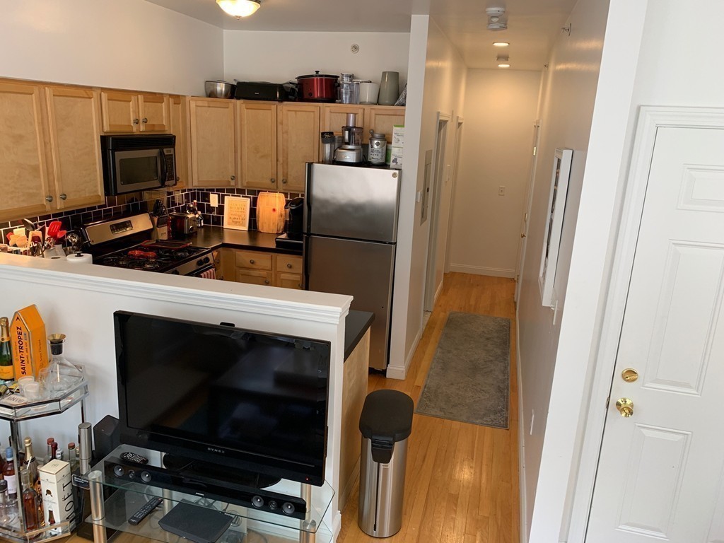 52 Saint Germain St 1