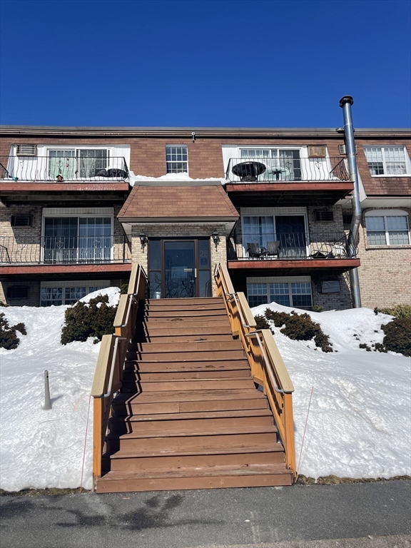 26 Williamsburg Court 22