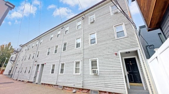 1-4 Schrepel Place