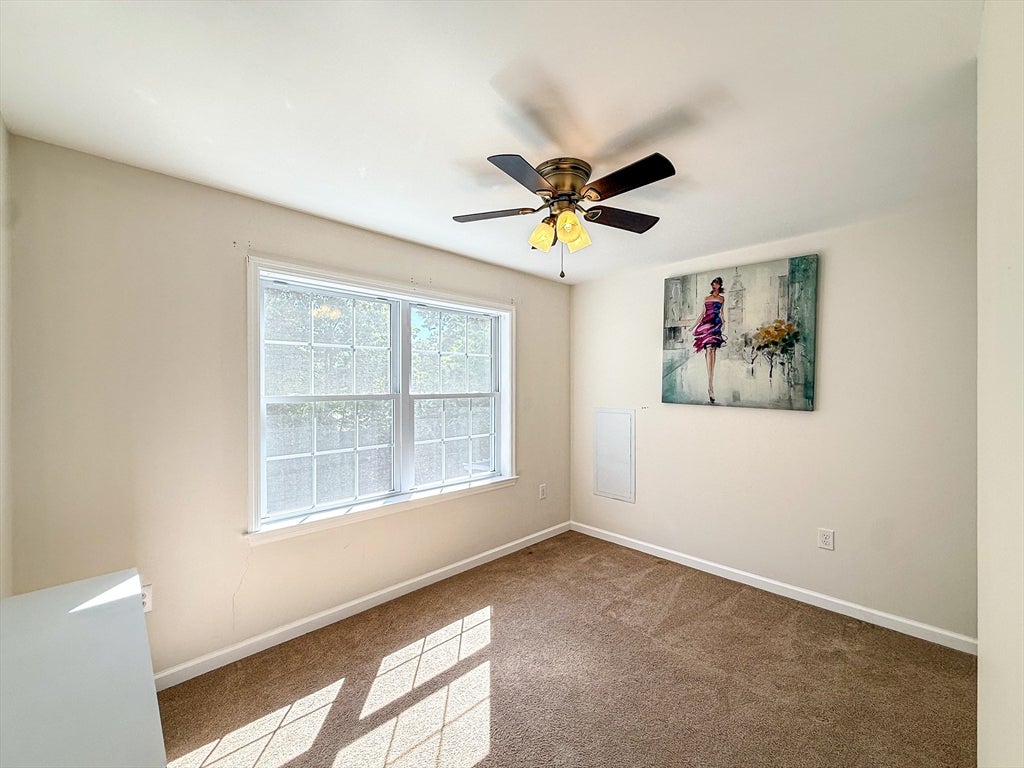 52 Phelps St, Marlborough, MA Photo #25