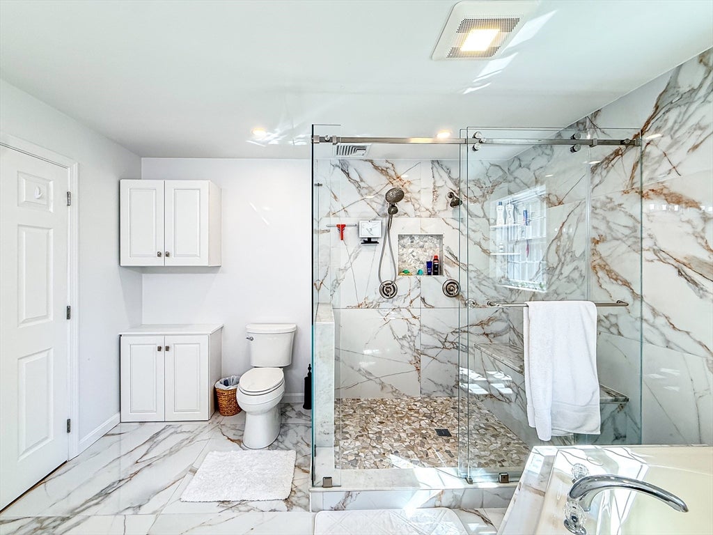 52 Phelps St, Marlborough, MA Photo #19