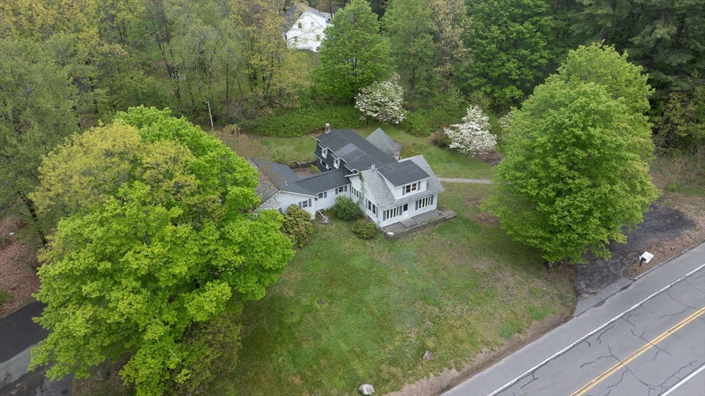 919 Chase Rd