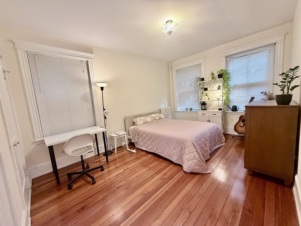 35 Westbourne Ter #2, Brookline, MA Photo #6