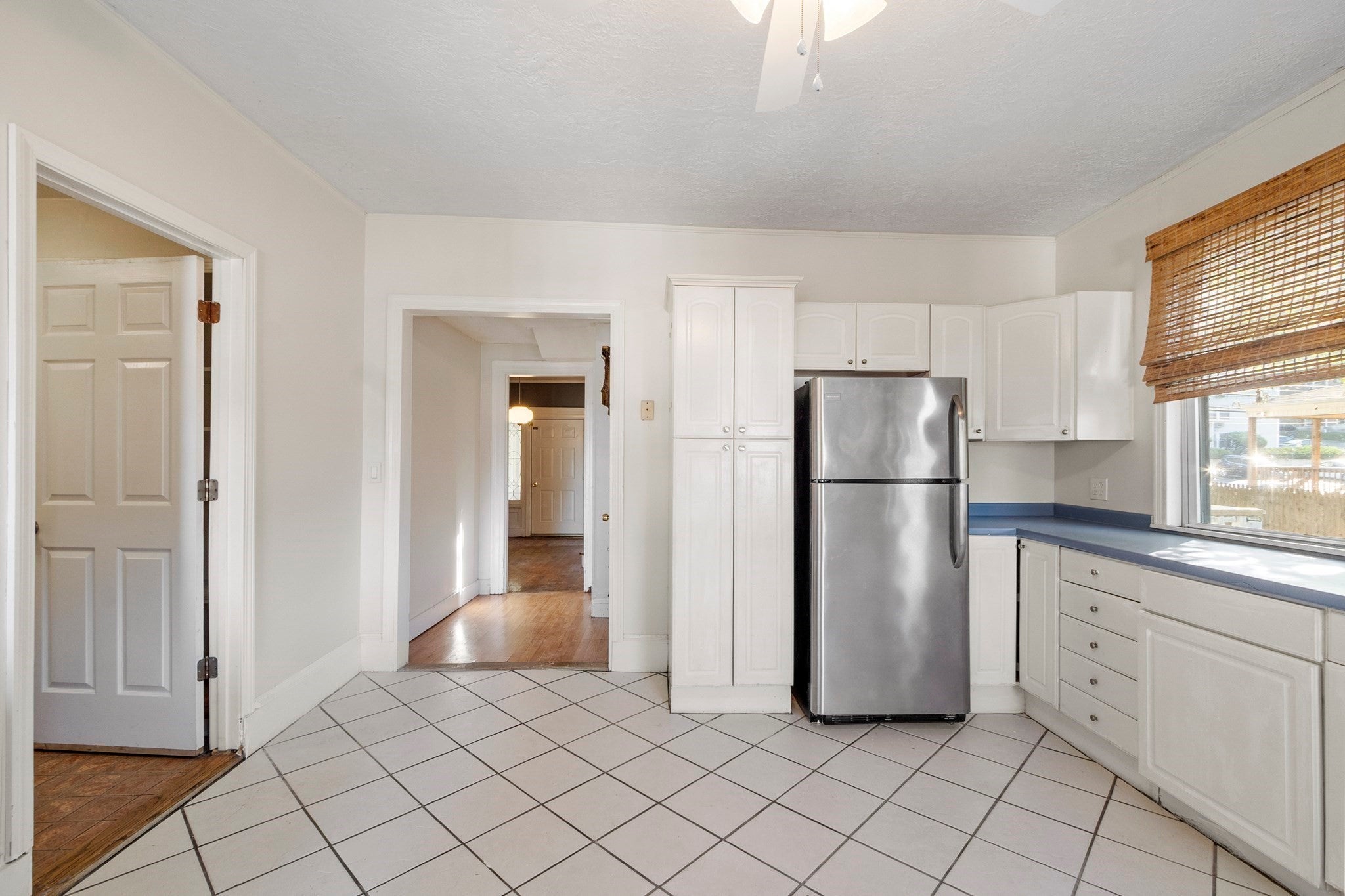 305 Nesmith St, Lowell, MA, 305 Nesmith St, Lowell, MA Photo #12