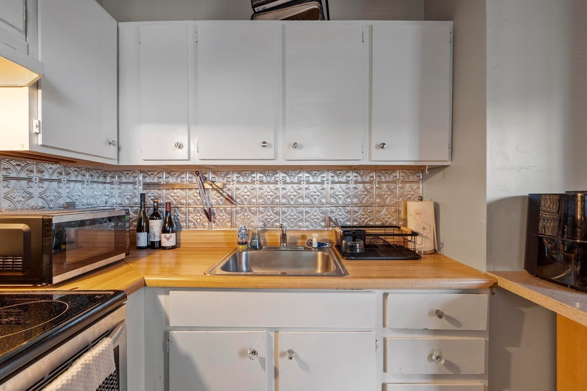 305 Nesmith St, Lowell, MA, 305 Nesmith St, Lowell, MA Photo #23