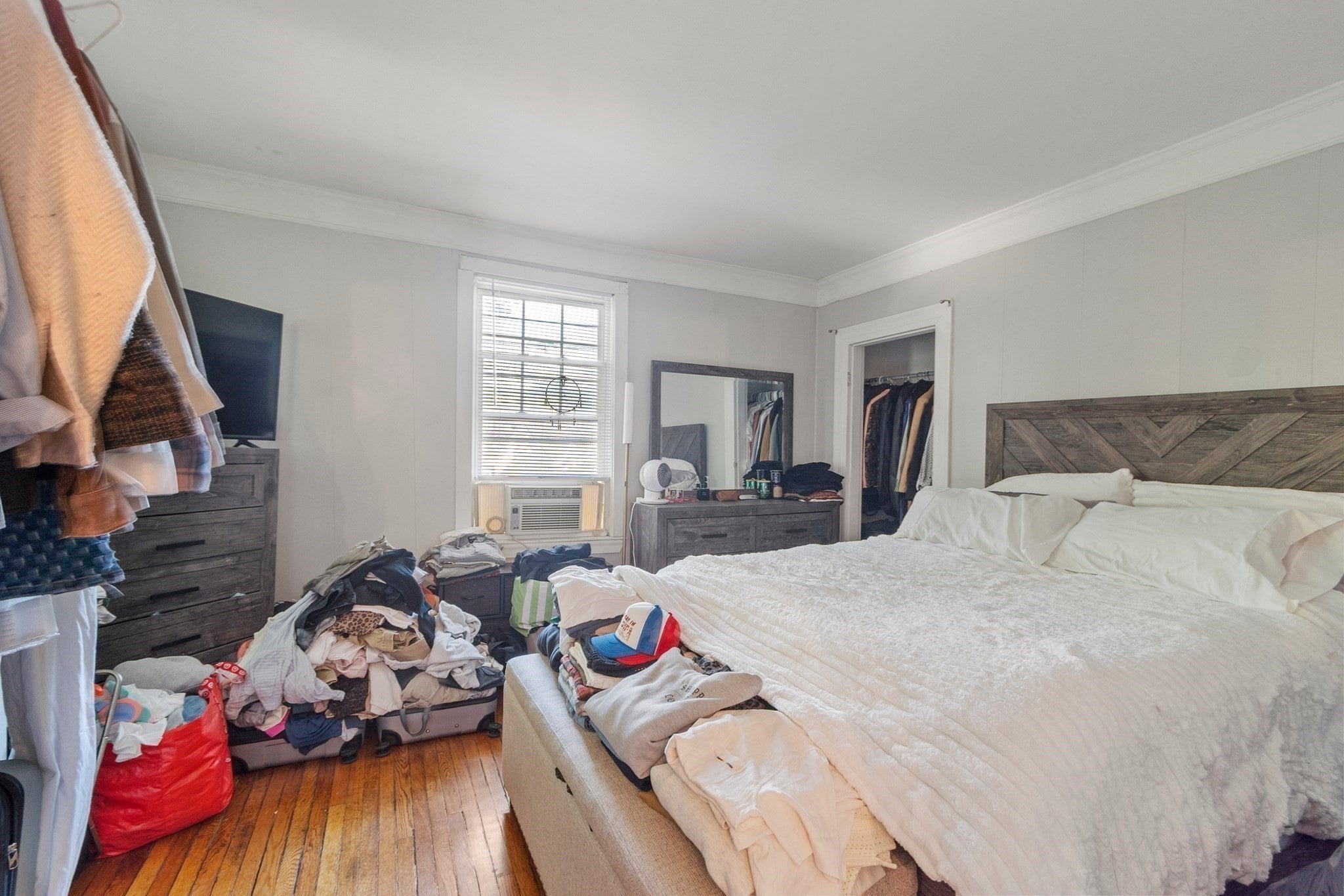 305 Nesmith St, Lowell, MA, 305 Nesmith St, Lowell, MA Photo #24
