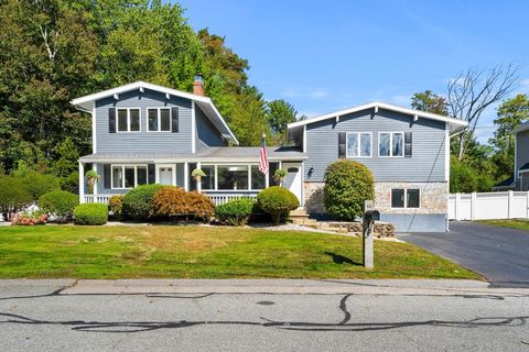 14 Saint Marys Rd Burlington MA 01803