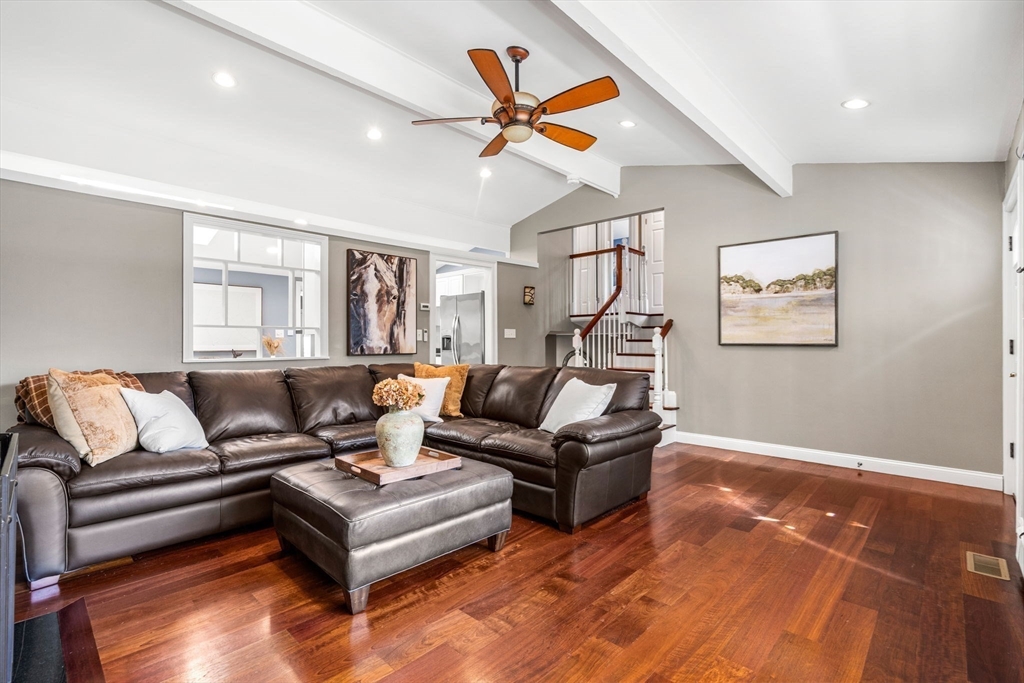 14 Saint Marys Rd