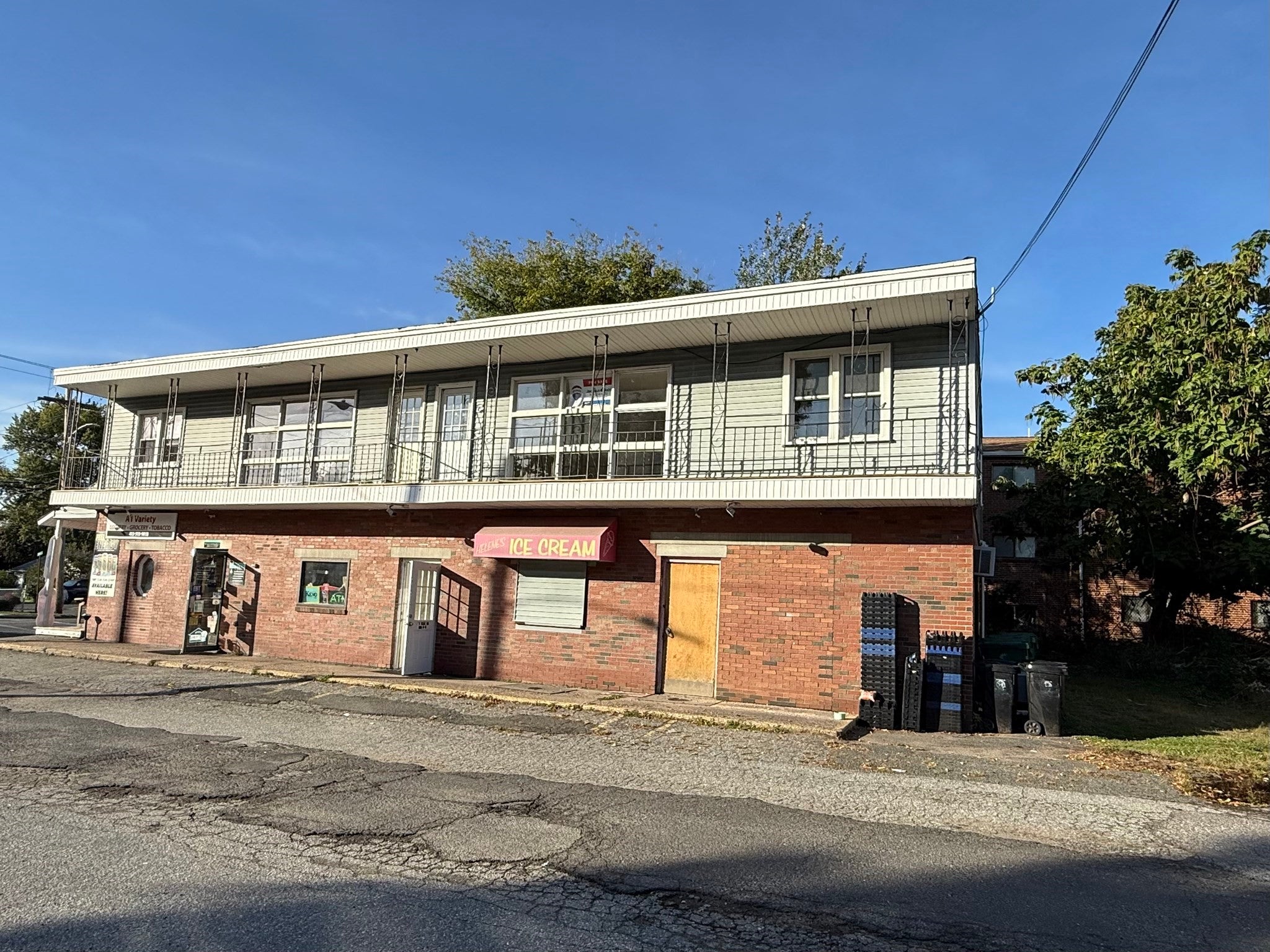 4 Dale Ct