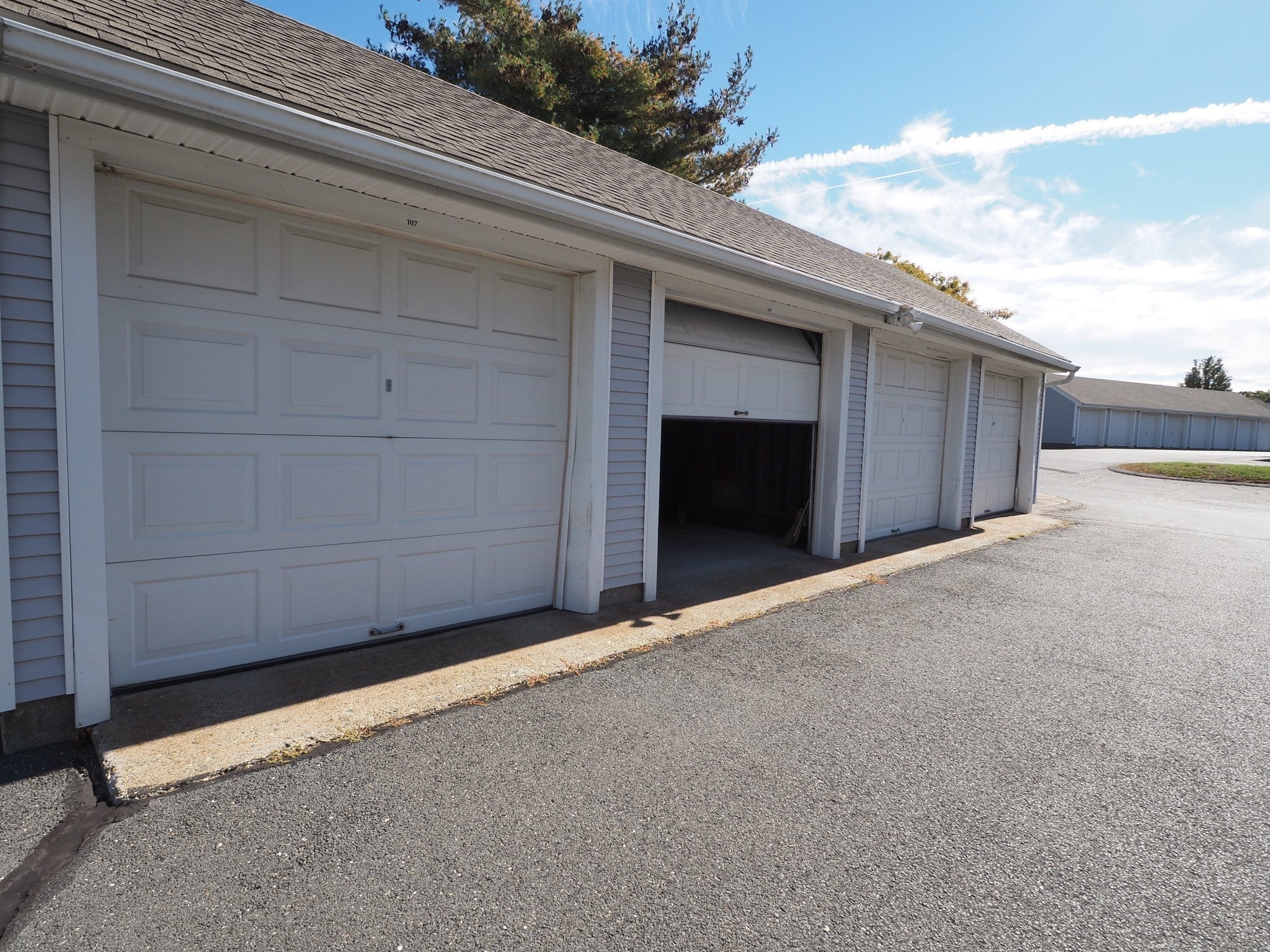 109 Stephens St #109, Chicopee, MA, 109 Stephens St #109, Chicopee, MA Photo #10