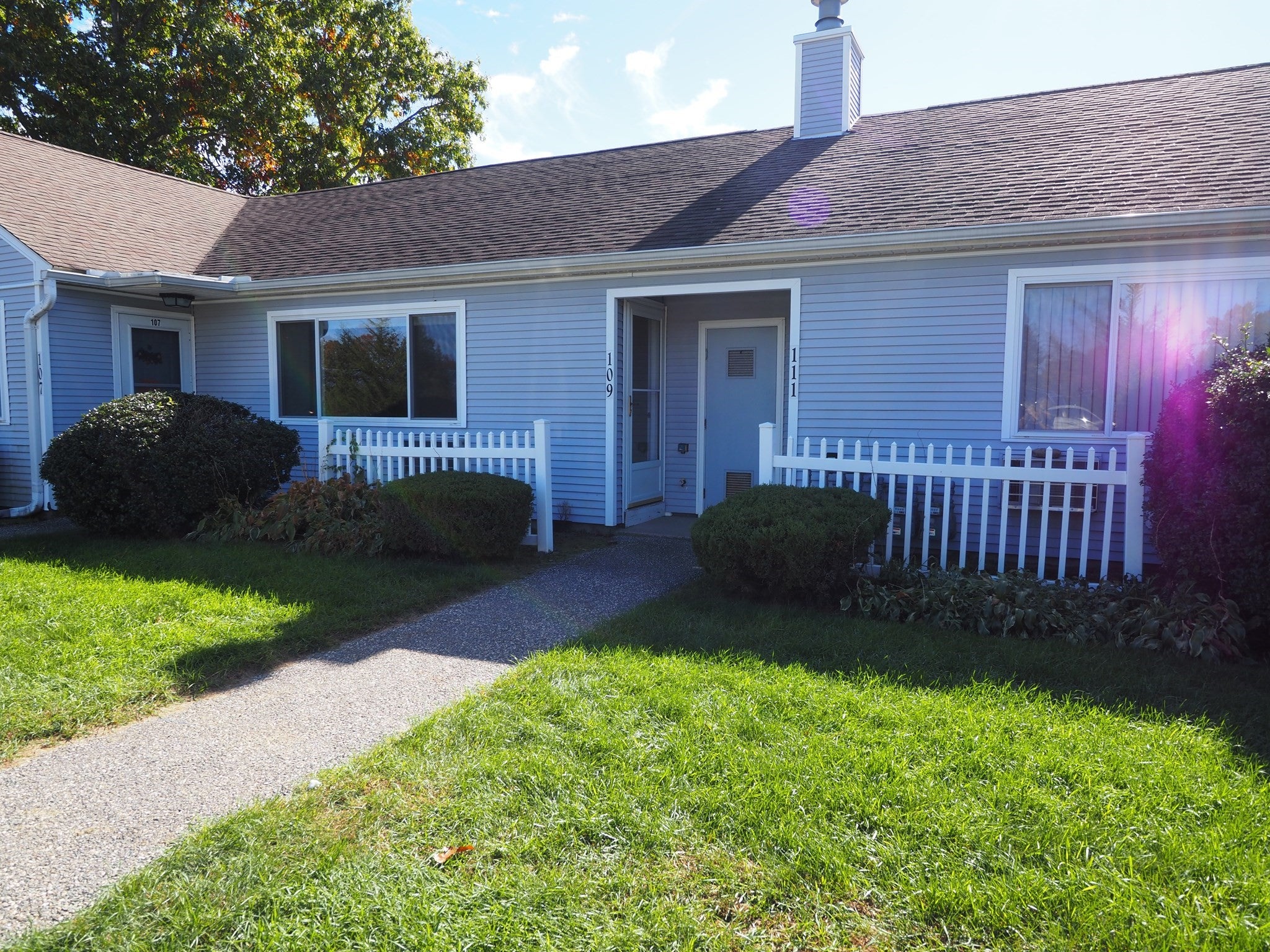 Photo of 109 Stephens St, Chicopee, MA